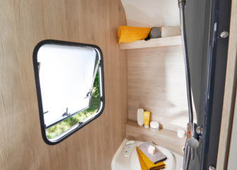 caravane easy 490PE Kid's Salle de bain