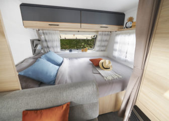caravane easy confort 470PE KID's Lit transversal