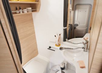Salle de bain caravane easy 490PE Kid's